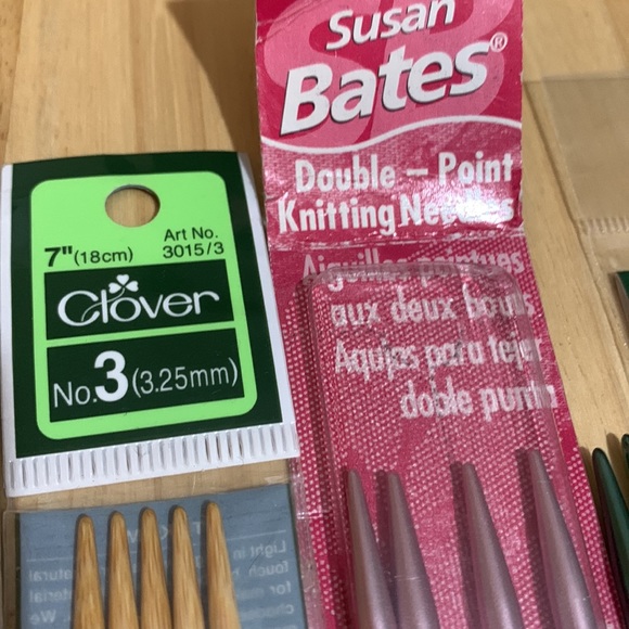 Knitting needles lot. Clover Susan Bates and JoAnn 15 needles + circular - Picture 3 of 5